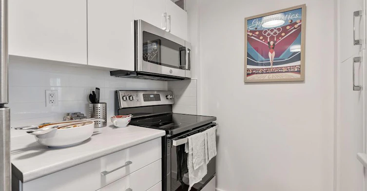 1207-2470 Southvale Crescent, Ottawa, ON, K1B 4L9 - 2