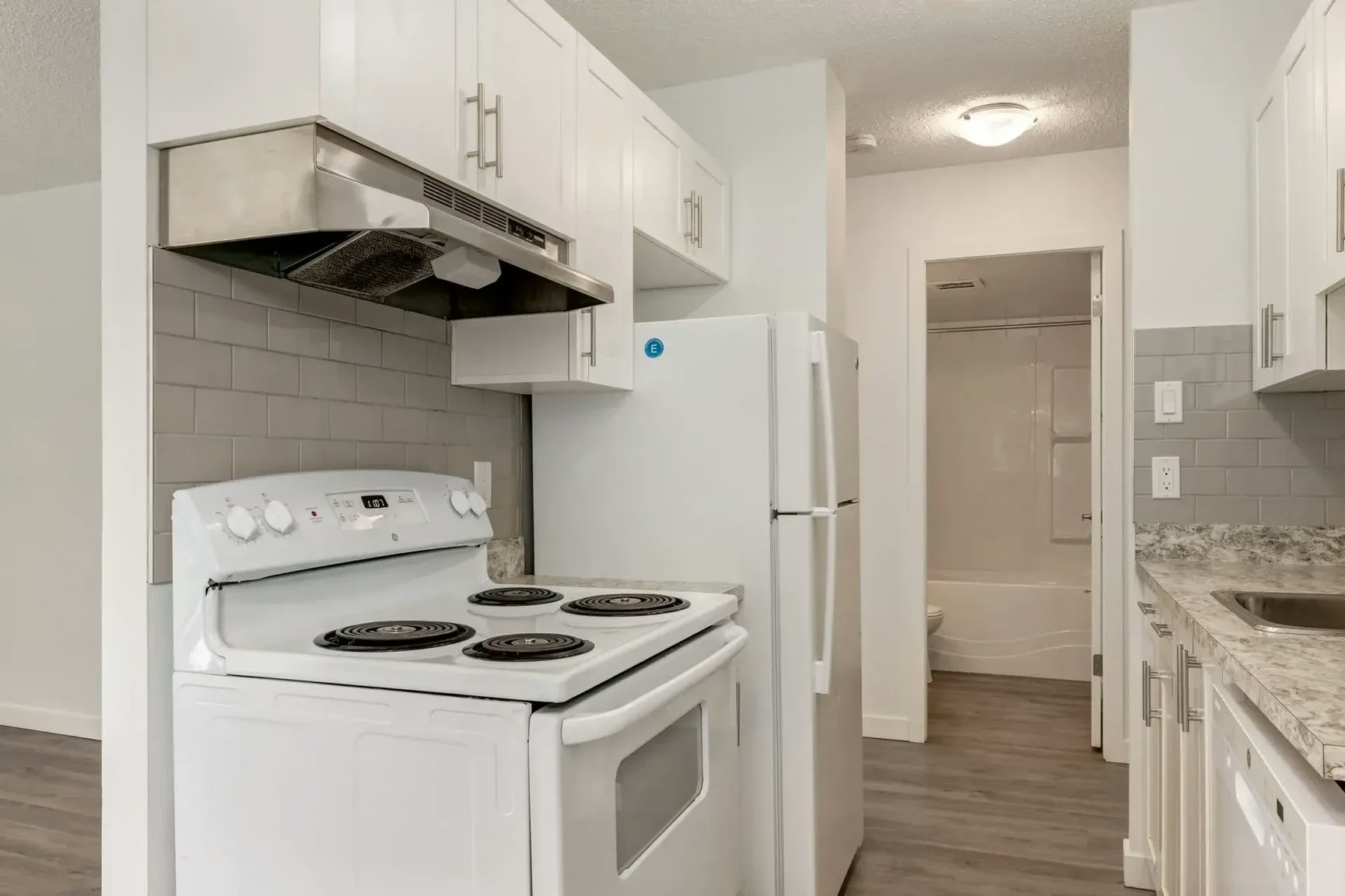 103-1008 14 Avenue SW, Calgary, AB, T2R 0P1 - 7