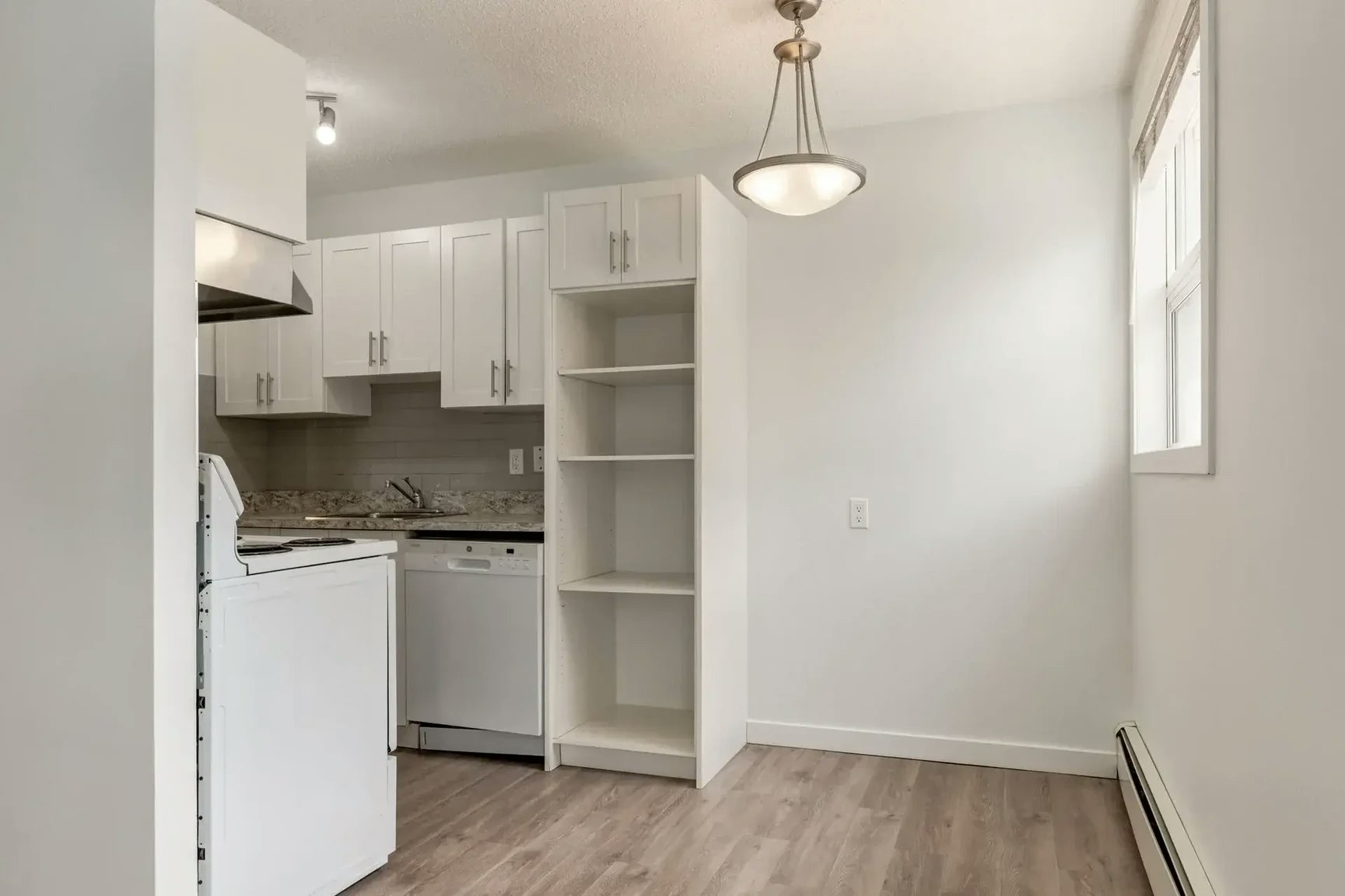 103-1008 14 Avenue SW, Calgary, AB, T2R 0P1 - 8