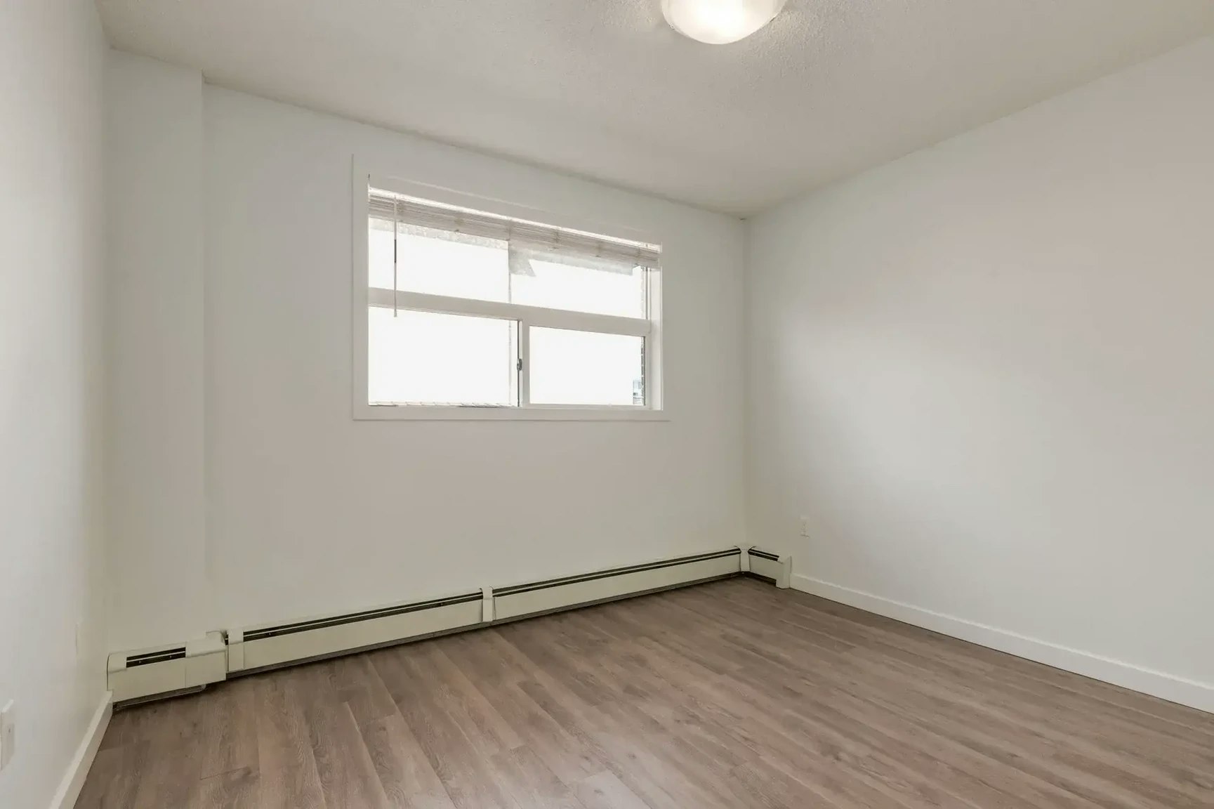 103-1008 14 Avenue SW, Calgary, AB, T2R 0P1 - 9