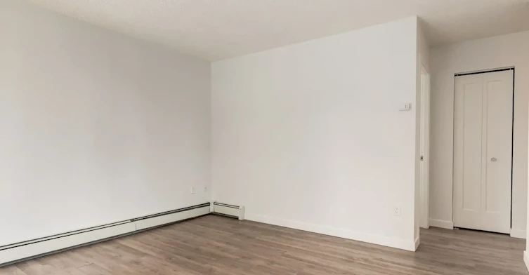 103-1008 14 Avenue SW, Calgary, AB, T2R 0P1 - 4