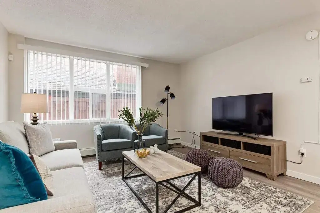 301-1008 14 Avenue SW, Calgary, AB, T2R 0P1 - 17