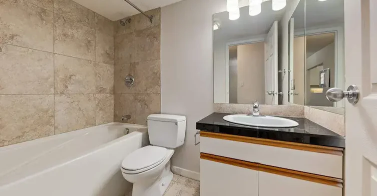 108-650 Meredith Road NE, Calgary, AB, T2E 5A8 - 8