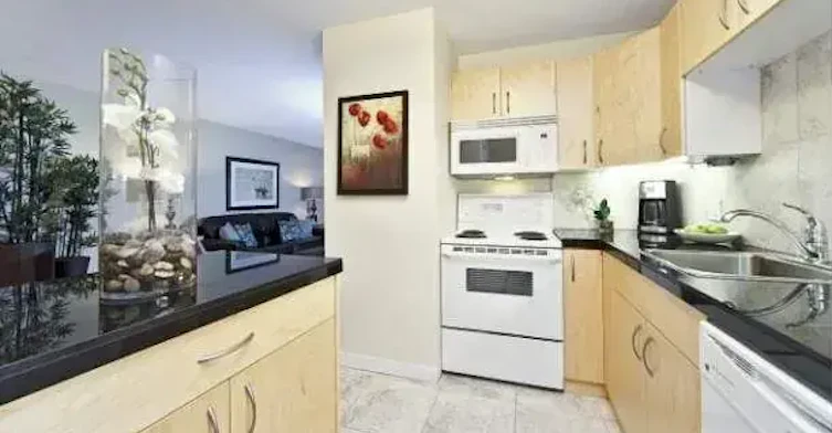 108-650 Meredith Road NE, Calgary, AB, T2E 5A8 - 12