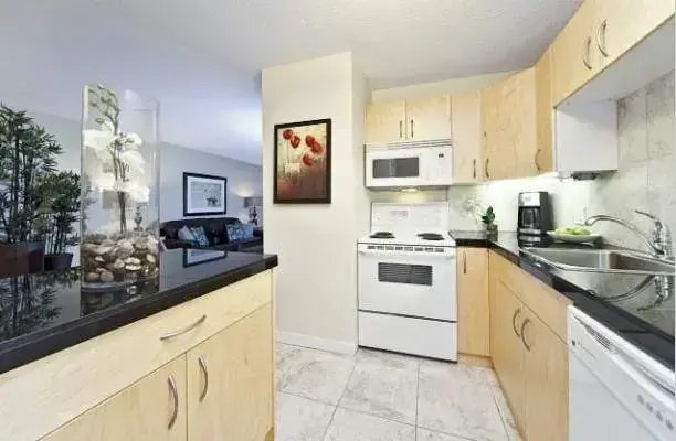 206-650 Meredith Road NE, Calgary, AB, T2E 5A8 - 12