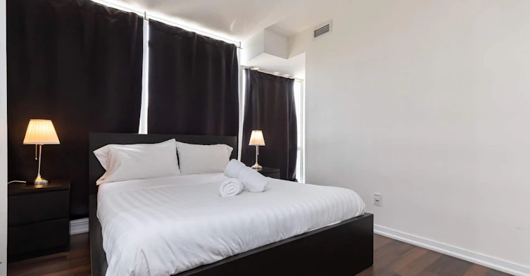 211-20 Joe Shuster Way, Toronto, ON, M6K 0A3 - 9