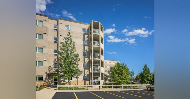 305-576 St. Anne's Road, Winnipeg, MB, R2M 5S8 - 5
