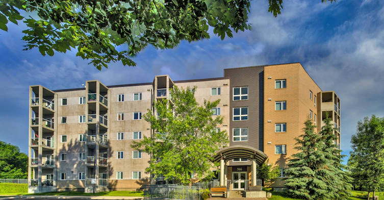 305-576 St. Anne's Road, Winnipeg, MB, R2M 5S8 - 2