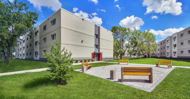 202-1000-500 Partridge Avenue, Winnipeg, MB, R2V 3H1 - 3
