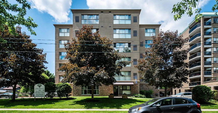 283 Bristol Street, Guelph, ON, N1H 3M5 - 4