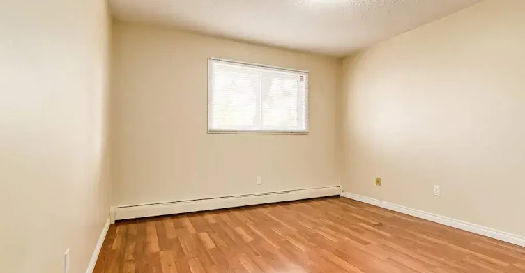 207-10159 155 Street NW, Edmonton, AB, T5P 2L6 - 17