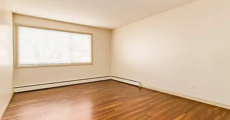 15-10715 112 Street NW, Edmonton, AB, T5H 3H2 - 34