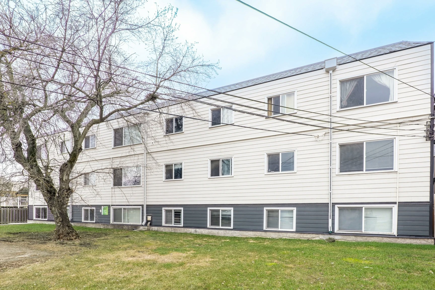 9-10715 112 Street NW, Edmonton, AB, T5H 3H2 - 47