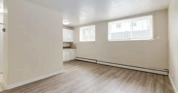 3-10945 106 Street NW, Edmonton, AB, T5H 2Y3 - 18