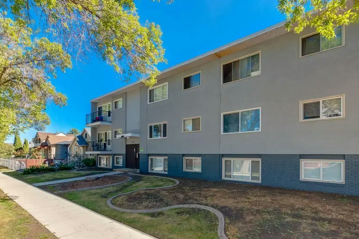 9-11811 67 Street, Edmonton, AB, T5B 1L9 - 21