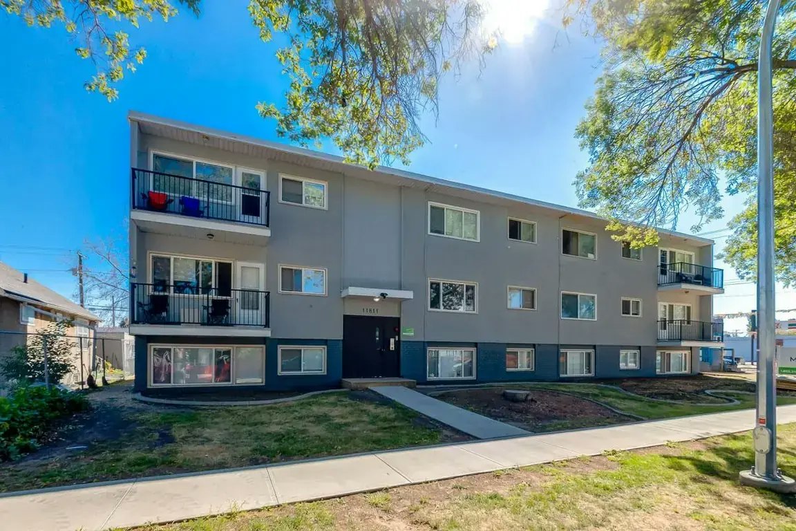 9-11811 67 Street, Edmonton, AB, T5B 1L9 - 19