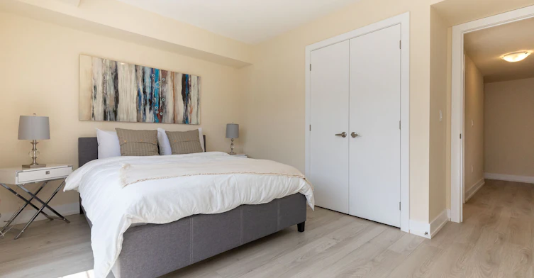 15-3 Elsie Lane, Toronto, ON, M6P 0B8 - 6