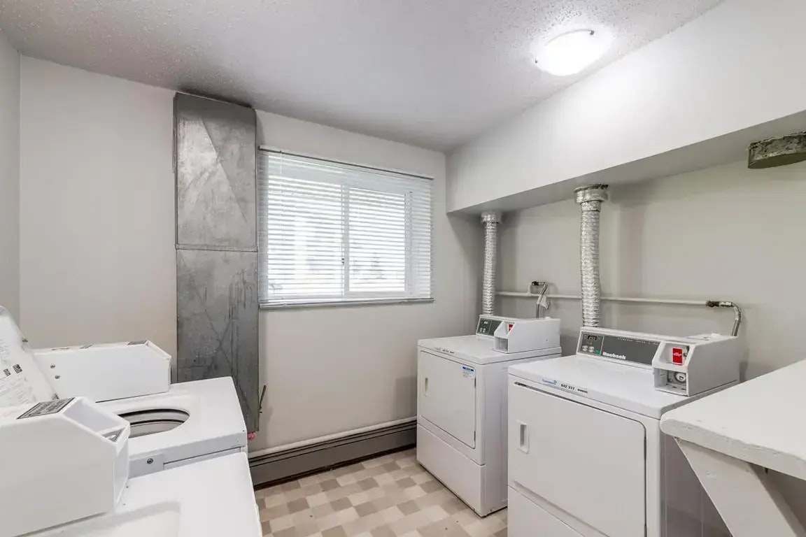 209-675 20 Street NE, Medicine Hat, AB, T1C 1H4 - 18
