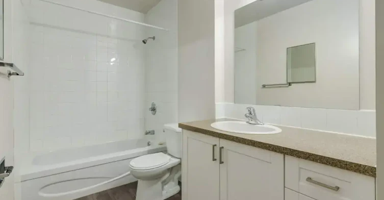 209-675 20 Street NE, Medicine Hat, AB, T1C 1H4 - 15