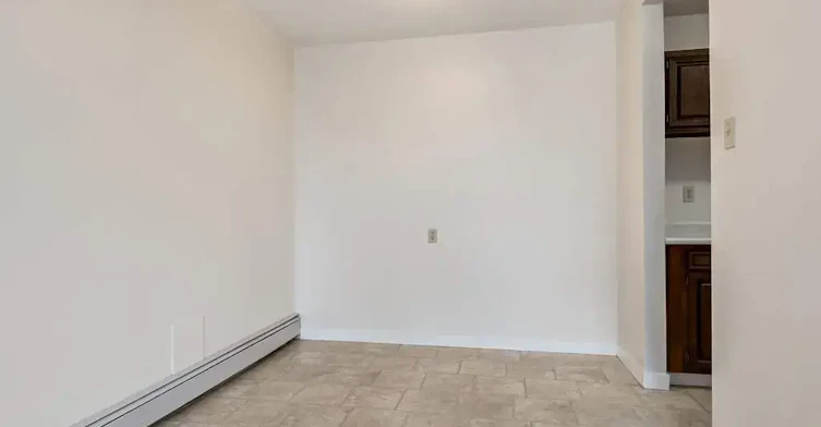 403-2399 Southview Drive SE, Medicine Hat, AB, T1B 1R1 - 11