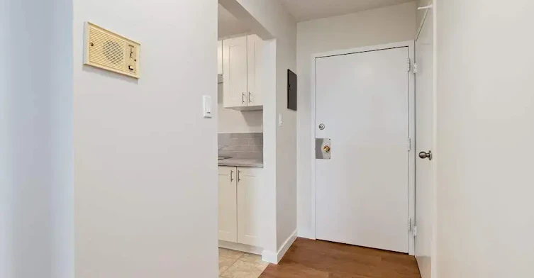333-1617 2 Avenue NE, Medicine Hat, AB, T1C 1A1 - 7