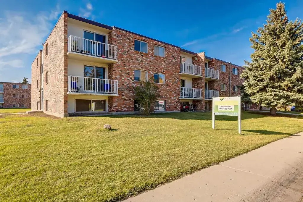 204-1658 3 Avenue NE, Medicine Hat, AB, T1C 1A3 - 18