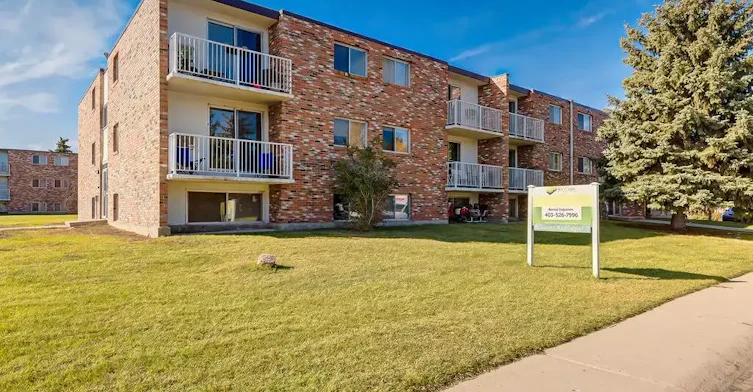 204-1658 3 Avenue NE, Medicine Hat, AB, T1C 1A3 - 18