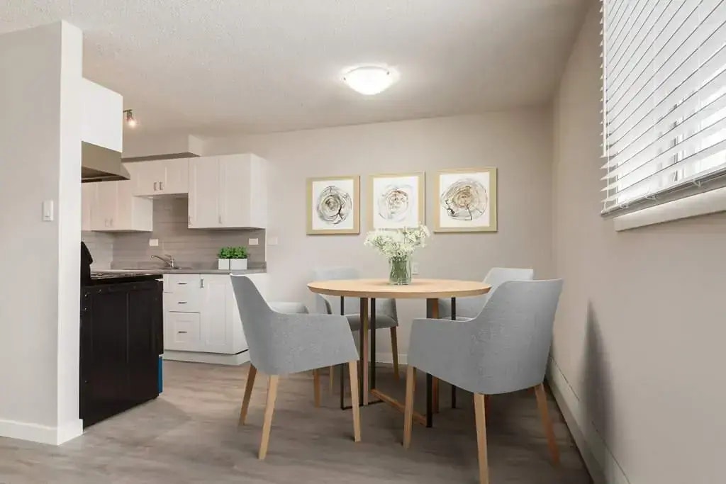 204-1658 3 Avenue NE, Medicine Hat, AB, T1C 1A3 - 2