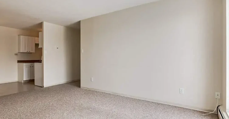 204-1658 3 Avenue NE, Medicine Hat, AB, T1C 1A3 - 8