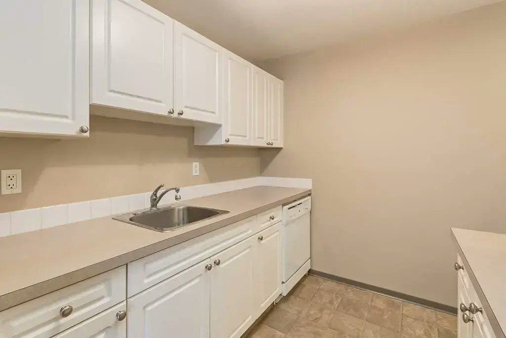 203-68 Cypress Way SE, Medicine Hat, AB, T1B 1G8 - 5