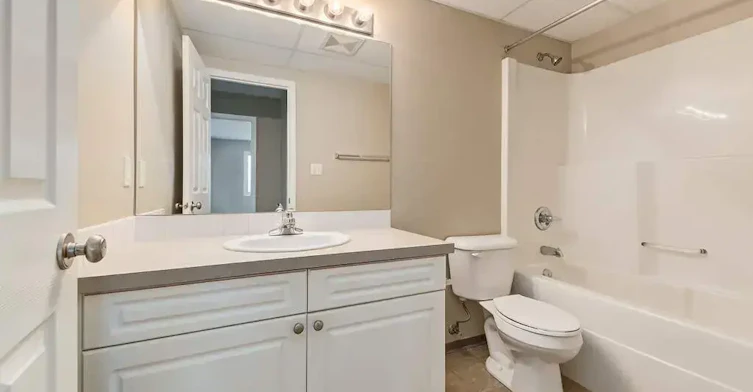 203-68 Cypress Way SE, Medicine Hat, AB, T1B 1G8 - 15