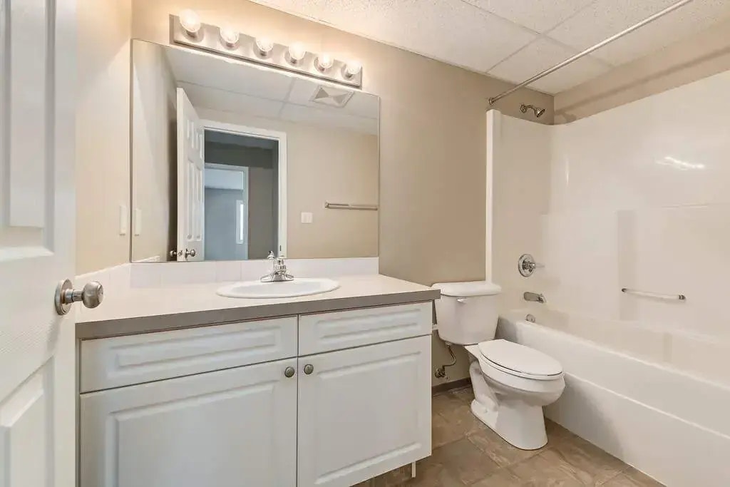 307-68 Cypress Way SE, Medicine Hat, AB, T1B 1G8 - 15