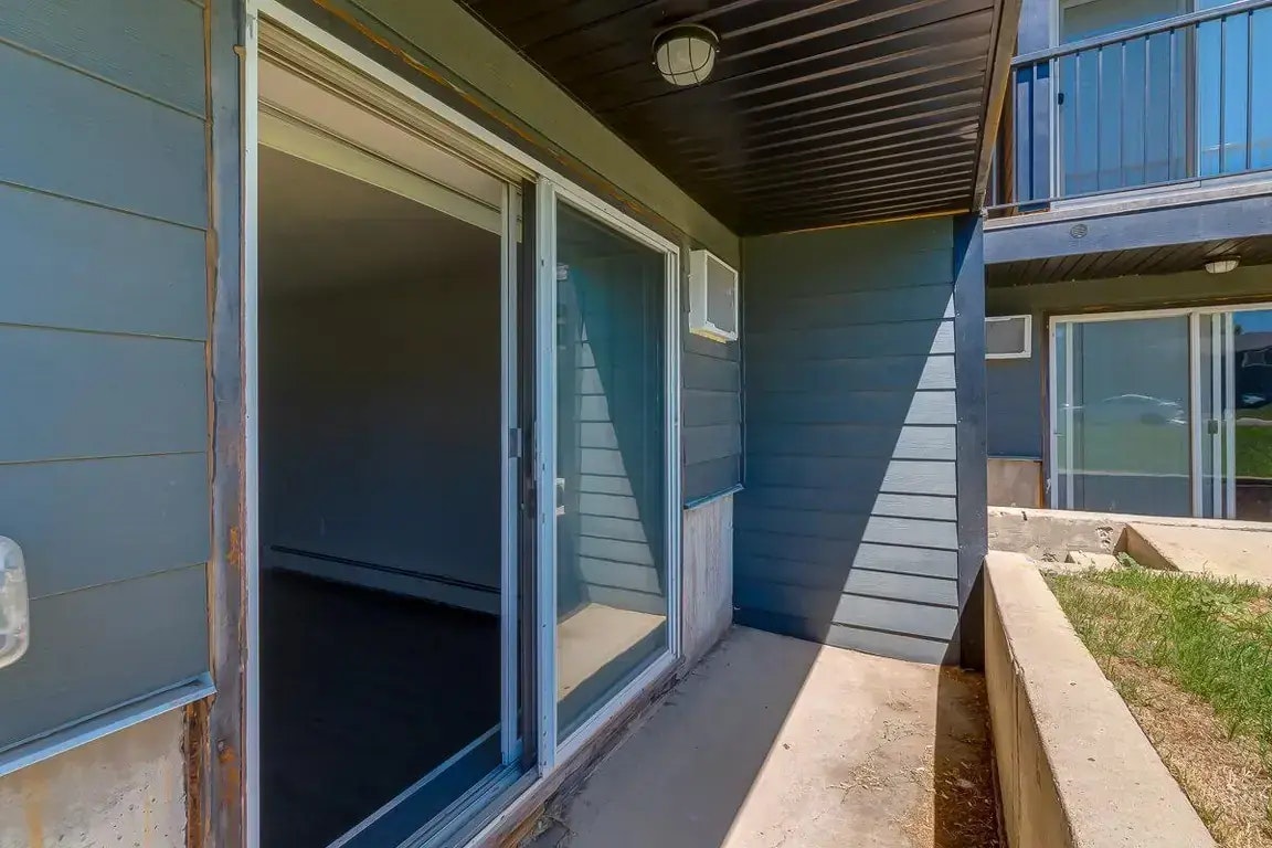 312-46 Carswell Road SE, Medicine Hat, AB, T1B 1M1 - 8