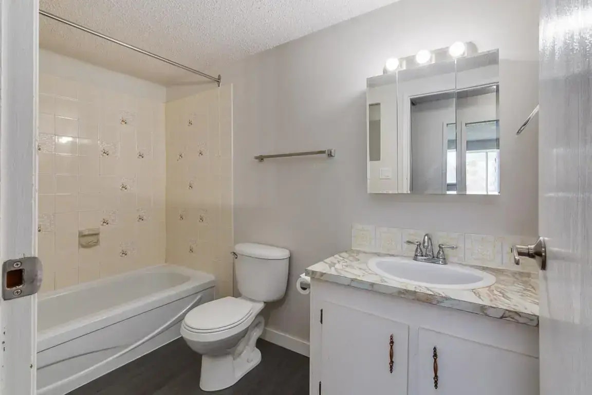 312-46 Carswell Road SE, Medicine Hat, AB, T1B 1M1 - 29