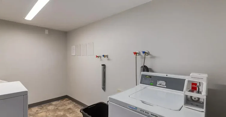 312-46 Carswell Road SE, Medicine Hat, AB, T1B 1M1 - 32