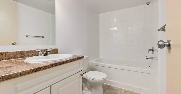 312-46 Carswell Road SE, Medicine Hat, AB, T1B 1M1 - 18