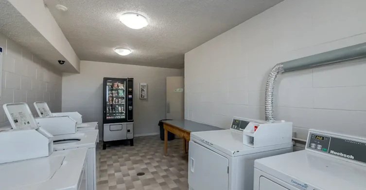 104-1969 Upland Drive SE, Medicine Hat, AB, T1A 7K3 - 8