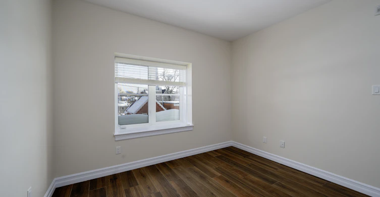 35-162 Cambridge Street North, Ottawa, ON, K1R 7A8 - 3