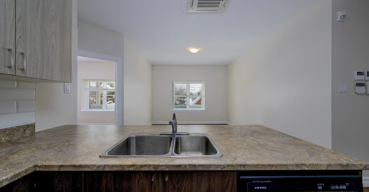 35-162 Cambridge Street North, Ottawa, ON, K1R 7A8 - 5