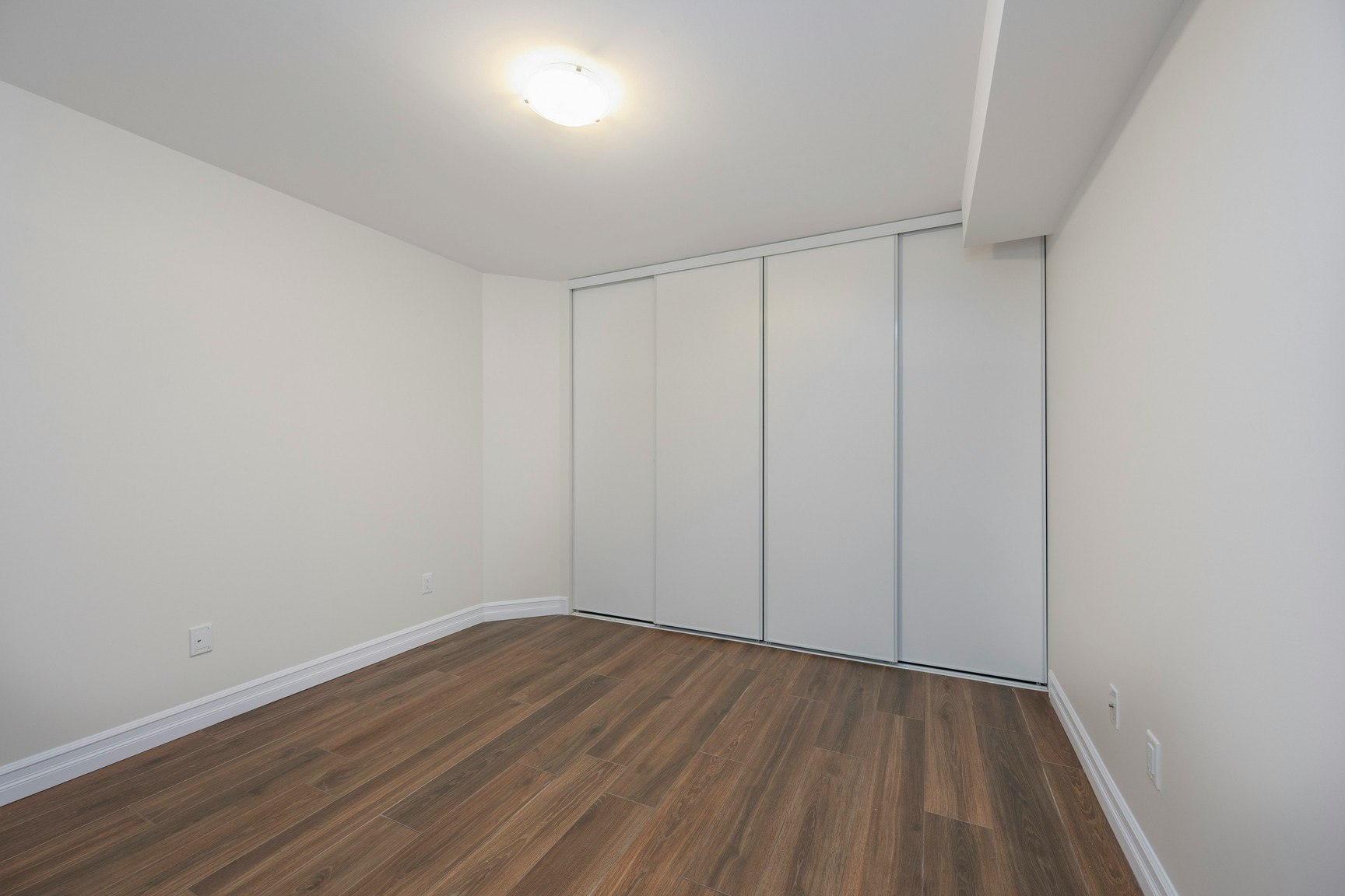 12-162 Cambridge Street North, Ottawa, ON, K1R 7A8 - 11