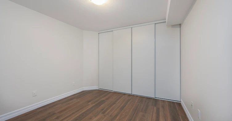 12-162 Cambridge Street North, Ottawa, ON, K1R 7A8 - 11