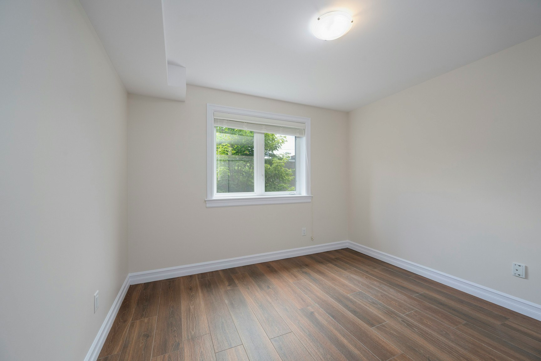 12-162 Cambridge Street North, Ottawa, ON, K1R 7A8 - 9