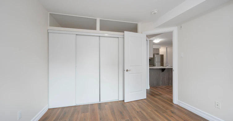 12-162 Cambridge Street North, Ottawa, ON, K1R 7A8 - 8