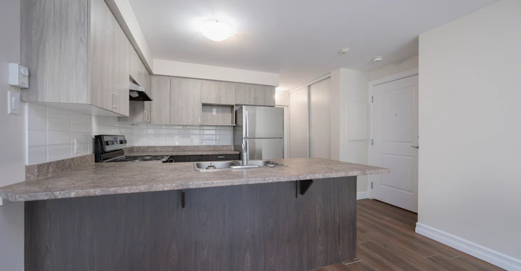 12-162 Cambridge Street North, Ottawa, ON, K1R 7A8 - 5