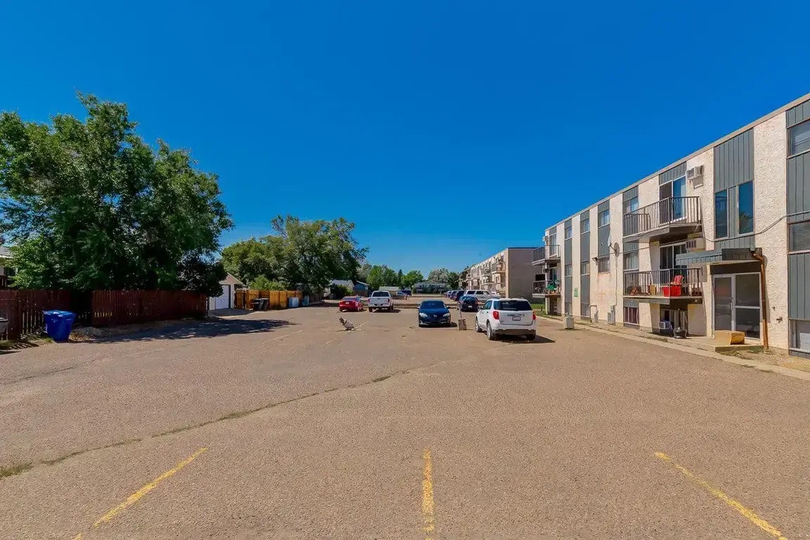 204-2253 Southview Drive SE, Medicine Hat, AB, T1B 1R5 - 20
