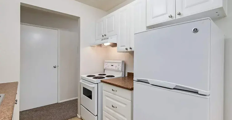 306-2253 Southview Drive SE, Medicine Hat, AB, T1B 1R5 - 5