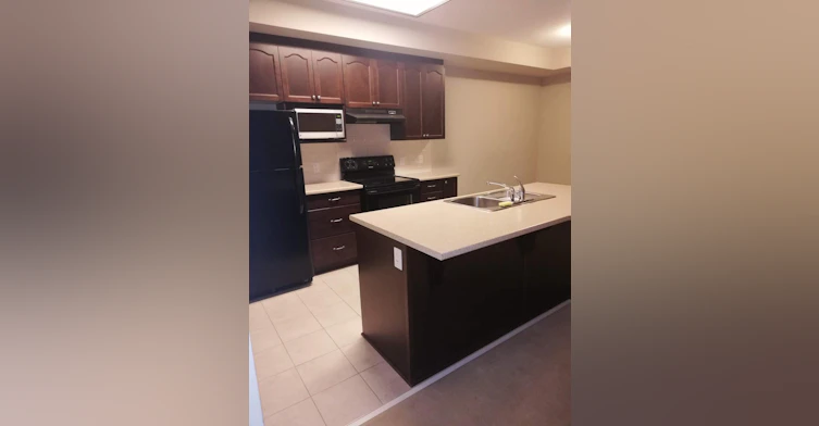 65F-65 F Tipperary Private, Ottawa, ON, K2J 2T3 - 2