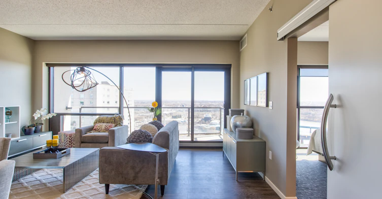 503-300 Assiniboine Avenue, Winnipeg, MB, R3C 0T1 - 3