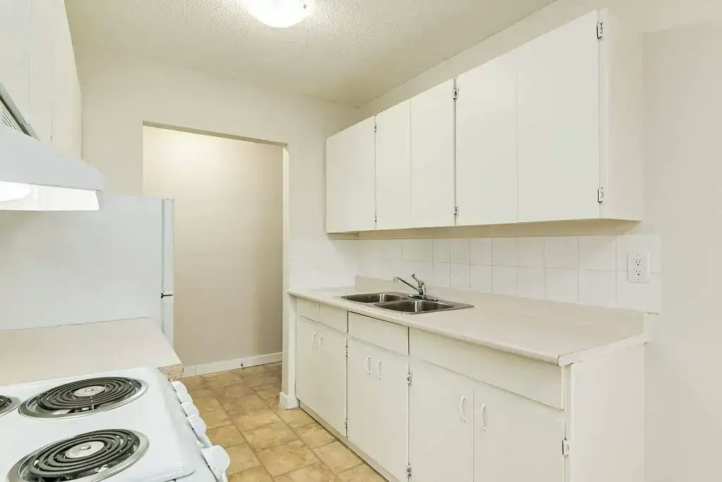 204-4511 43 Street, Bonnyville Town, AB, T9N 2N2 - 6