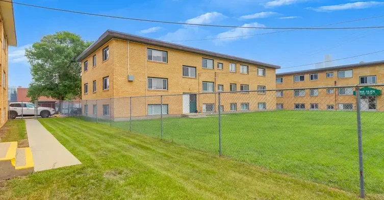 104-10960 105 Street W, Edmonton, AB, T5H 2X4 - 23